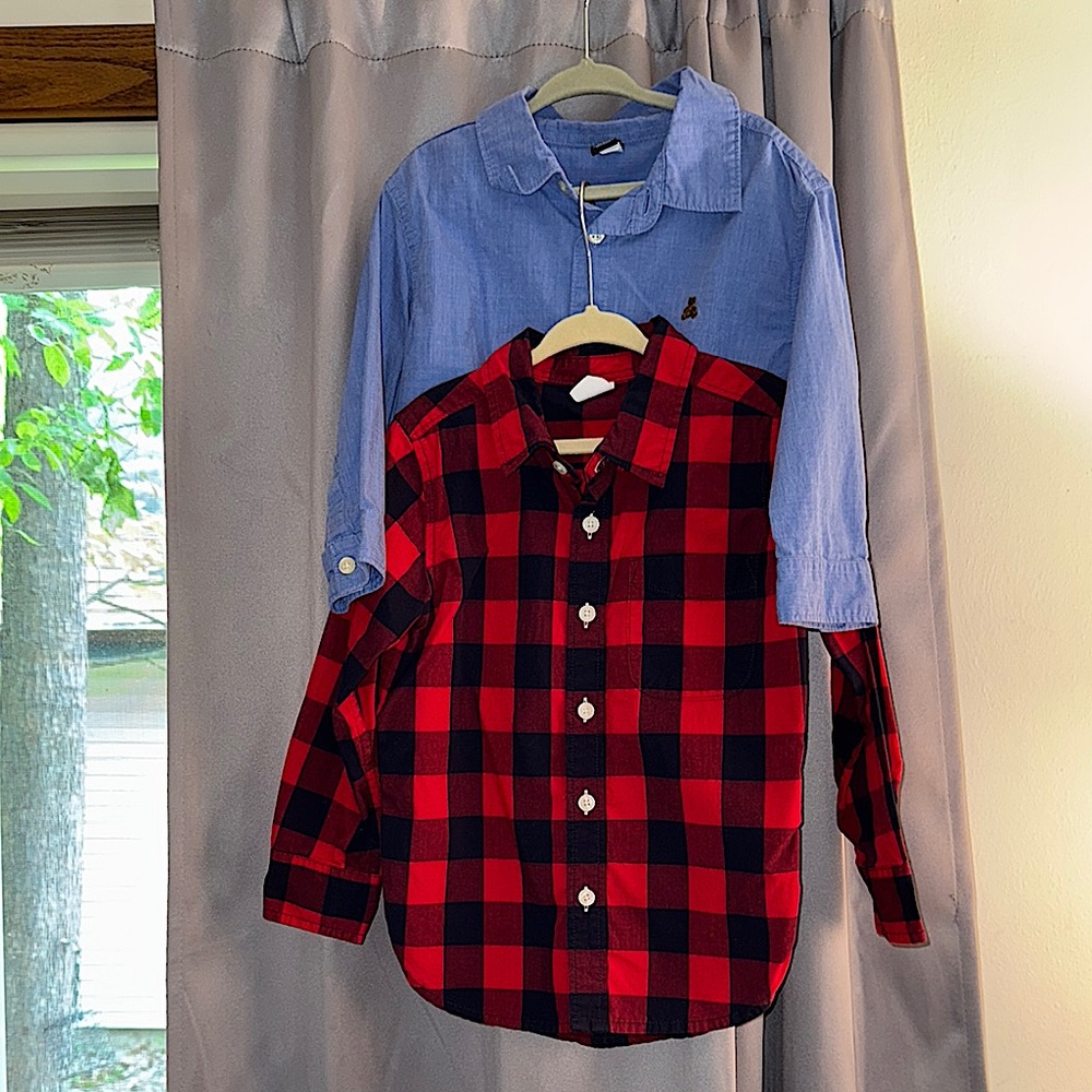 Gap Boys  Dress Shirts (2)